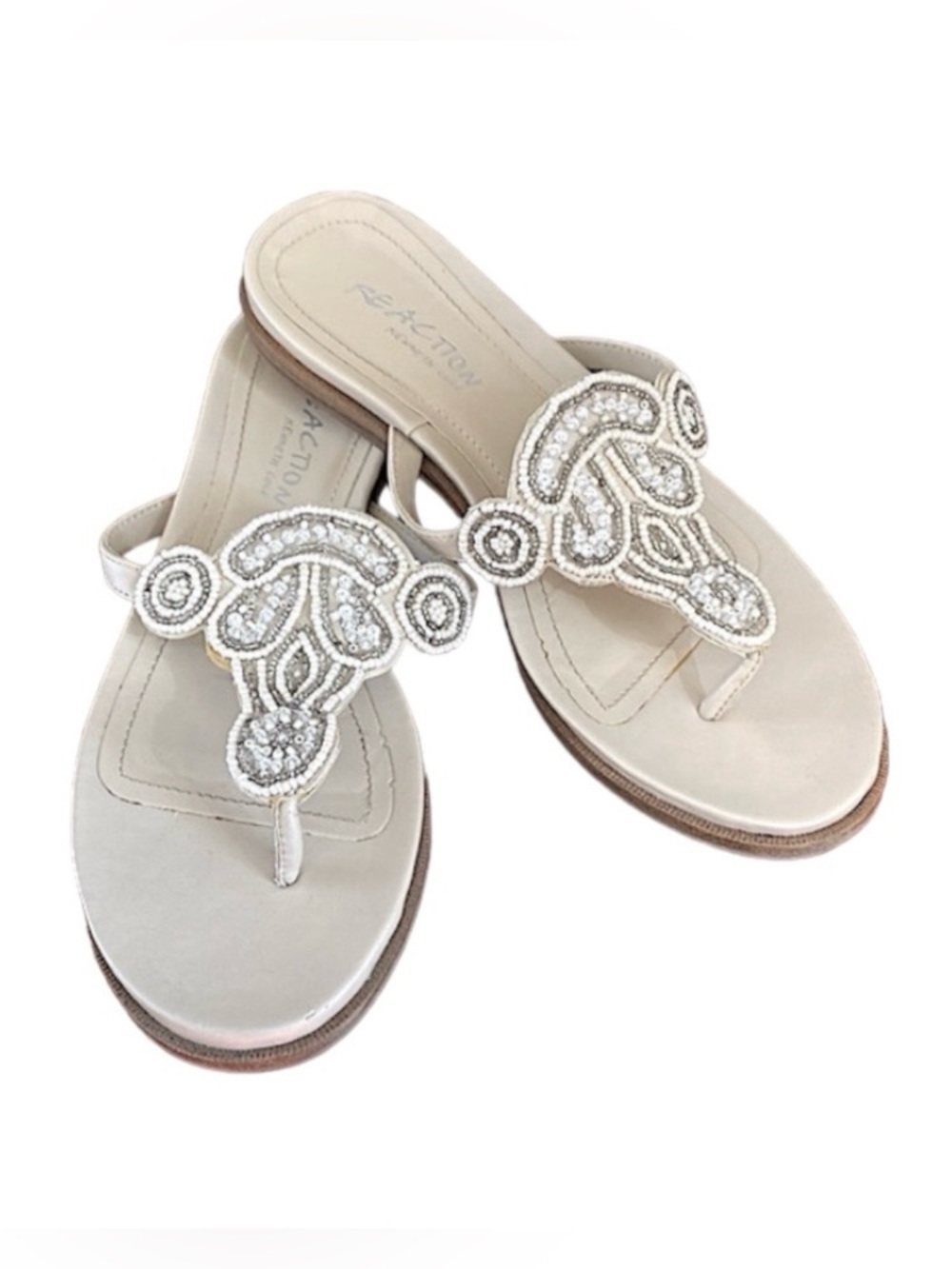 Reaction Kenneth Cole Glad Net Cream SZ 6.5M Beaded Beach Chic Glam Sandals